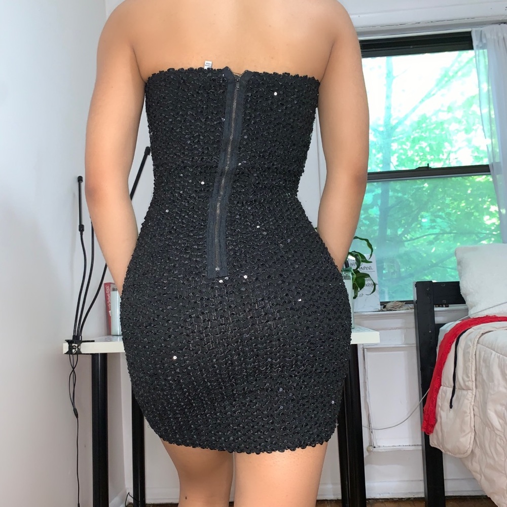 Black sequin tune dress